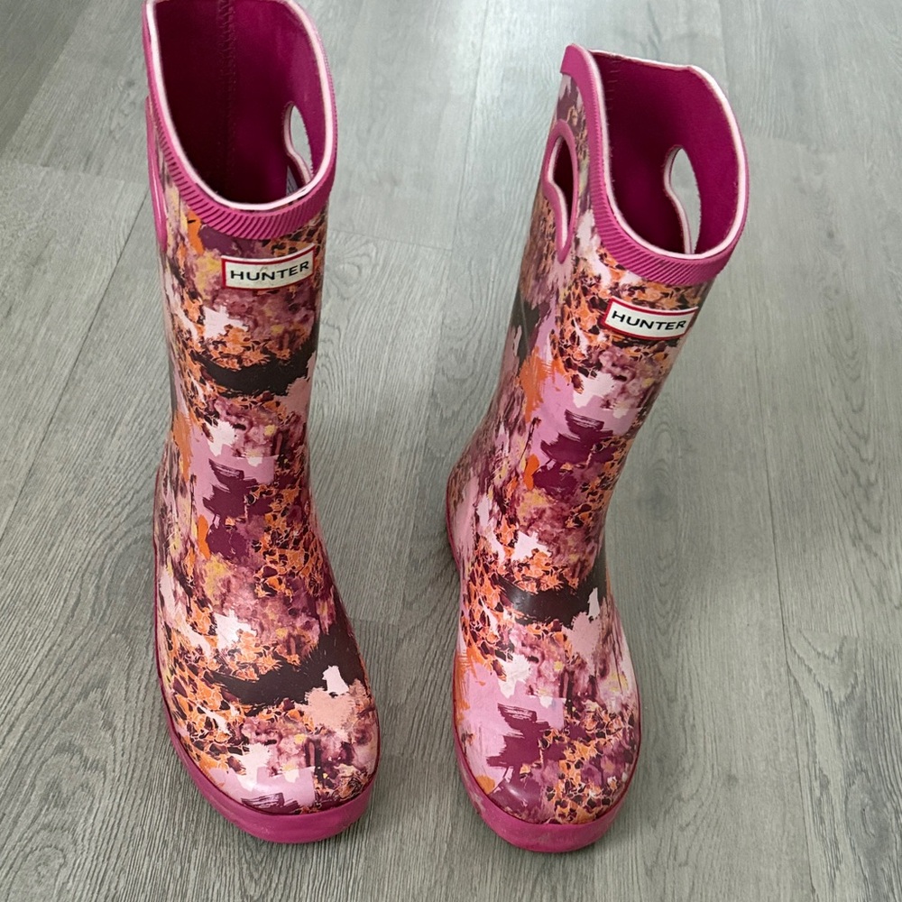 Hunter x Target girl’s Multicolor Patterned Rain Boots
